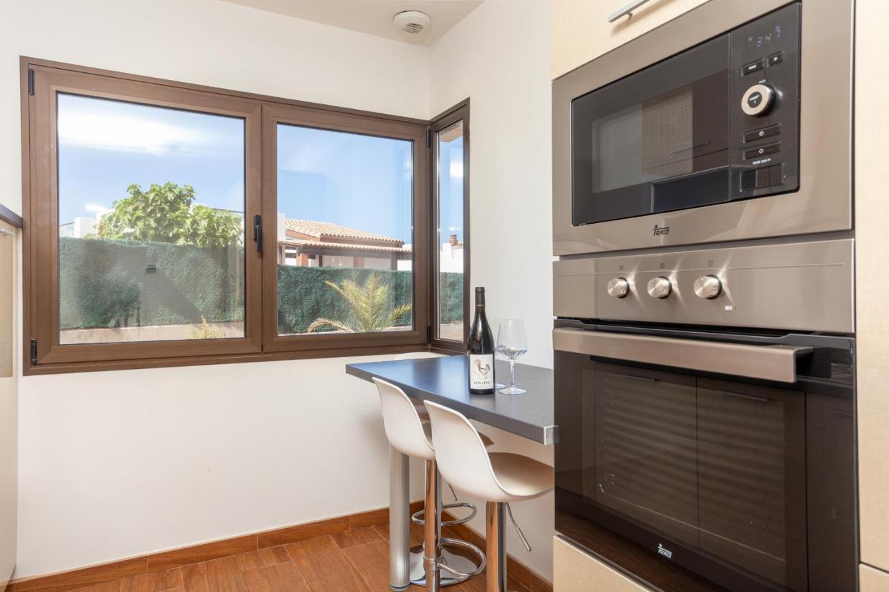 Villa Zafiro 13 Golf Private Pool Caleta De Fuste By Holidays Home ภายนอก รูปภาพ